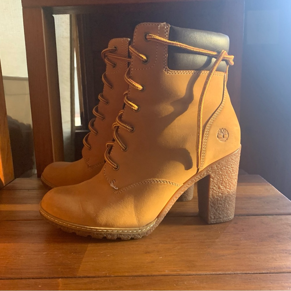 Classic timberland heels